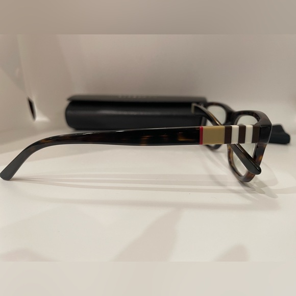 Burberry eyeglasses frame - Picture 5 of 6